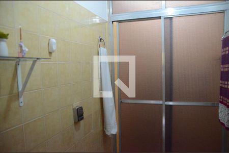 Casa à venda com 250m², 3 quartos e 2 vagasBanheiro