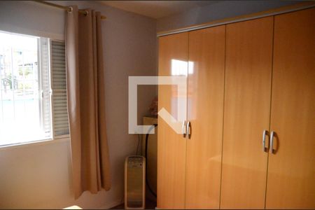 Quarto 1 de casa à venda com 3 quartos, 250m² em Novo Osasco, Osasco