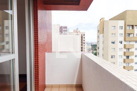 Apartamento à venda com 80m², 3 quartos e 1 vaga Apartamento à venda com 80m², 3 quartos e 1 vagaVaranda do Quarto 3 Suíte