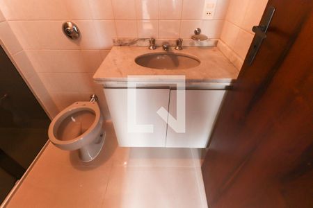 Apartamento à venda com 80m², 3 quartos e 1 vaga Apartamento à venda com 80m², 3 quartos e 1 vagaBanheiro Social