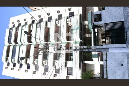 Apartamento para alugar com 95m², 2 quartos e 1 vagaFachada