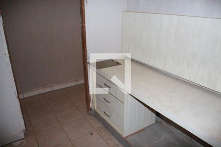 Quarto 1 de casa para alugar com 3 quartos, 200m² em Granada, Uberlândia