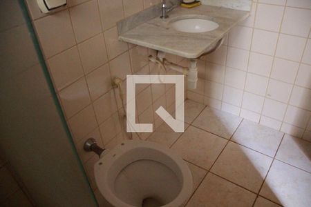 Casa para alugar com 200m², 3 quartos e 3 vagasBanheiro da Suíte