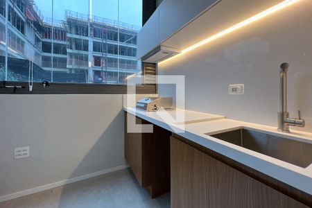 Apartamento para alugar com 76m², 2 quartos e 1 vagaVaranda