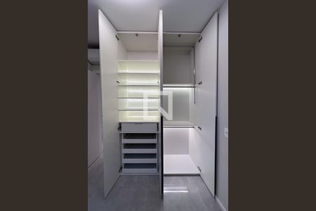 Apartamento para alugar com 76m², 2 quartos e 1 vagaQuarto