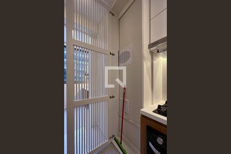 Apartamento para alugar com 76m², 2 quartos e 1 vagaÁrea de Serviço