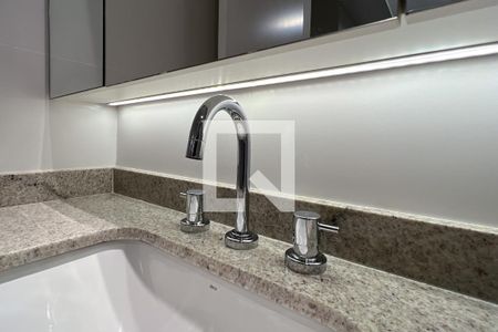 Apartamento para alugar com 76m², 2 quartos e 1 vagaBanheiro da Suíte