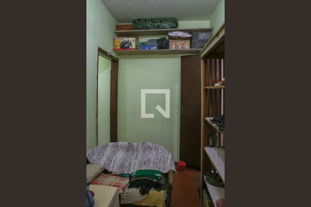 Casa à venda com 260m², 2 quartos e 3 vagasAmbiente Intermediário