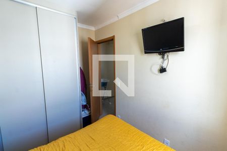 Apartamento à venda com 47m², 2 quartos e 1 vagaQuarto 2