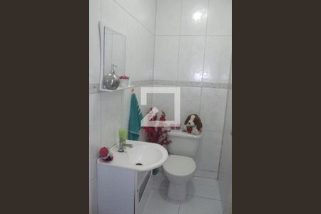 Casa à venda com 30m², 3 quartos e 1 vagaBanheiro