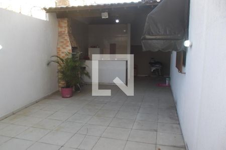 Casa à venda com 30m², 3 quartos e 1 vagaÁrea Comum