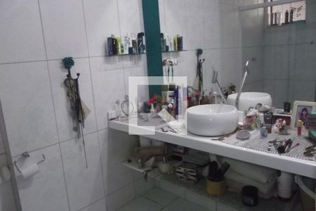 Casa à venda com 30m², 3 quartos e 1 vagaBanheiro