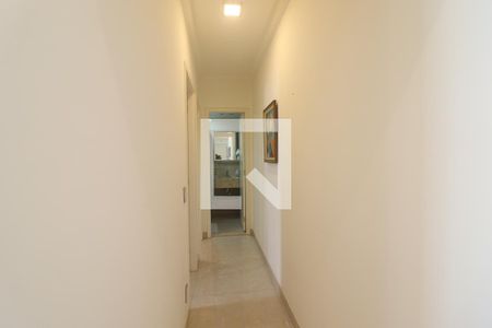 Apartamento à venda com 60m², 2 quartos e 1 vagaCorredor