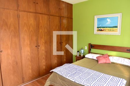 Casa à venda com 180m², 3 quartos e 3 vagasQuarto 1 - Suíte