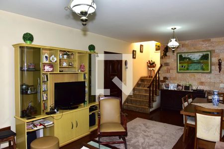 Sala de casa à venda com 3 quartos, 180m² em Campo Grande, São Paulo