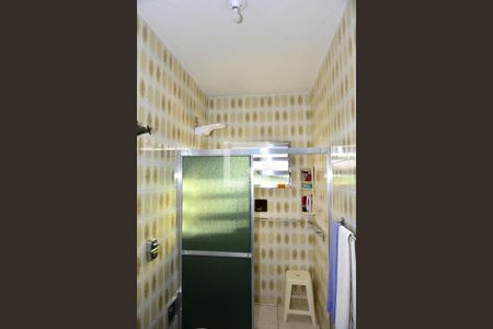 Casa à venda com 180m², 3 quartos e 3 vagasBanheiro da Suíte