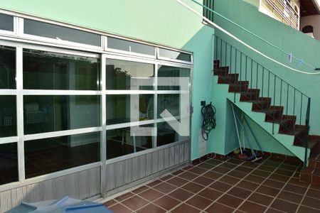Casa à venda com 180m², 3 quartos e 3 vagasQuintal