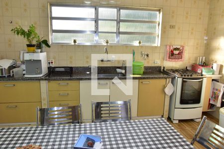 Casa à venda com 180m², 3 quartos e 3 vagasCozinha