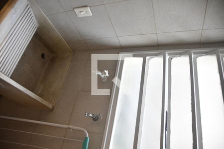 Apartamento para alugar com 73m², 2 quartos e sem vagaÁrea de Serviço