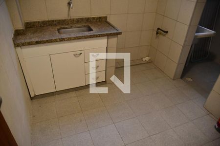 Cozinha de apartamento à venda com 2 quartos, 73m² em Vila Buarque, São Paulo