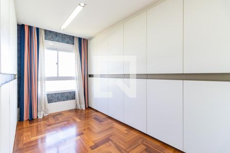Apartamento para alugar com 233m², 2 quartos e 3 vagasSuíte 1 - Closet