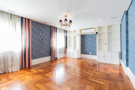 Apartamento para alugar com 233m², 2 quartos e 3 vagasSuíte 1