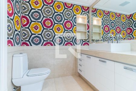 Apartamento para alugar com 233m², 2 quartos e 3 vagasBanheiro da Suíte 1