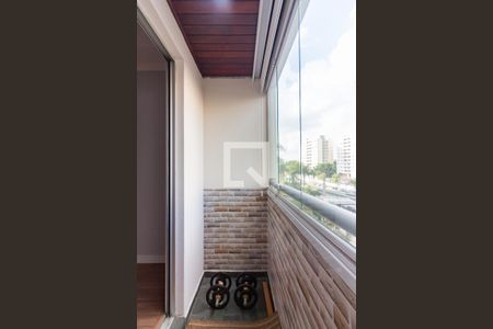 Sacada de apartamento para alugar com 3 quartos, 65m² em Continental, Osasco
