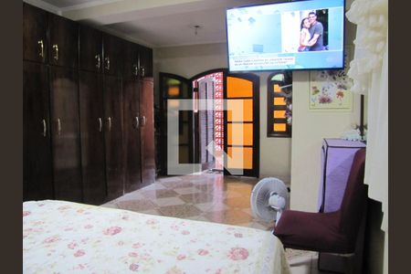 Casa à venda com 200m², 4 quartos e 2 vagasSuíte 1