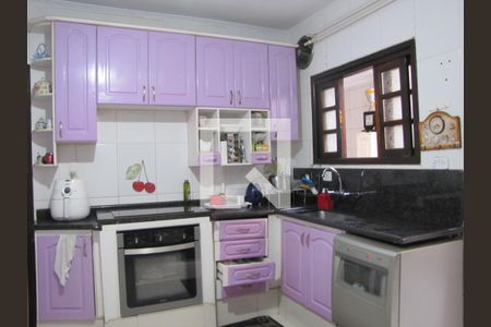 Casa à venda com 200m², 4 quartos e 2 vagasCozinha