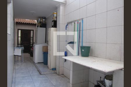 Casa à venda com 200m², 4 quartos e 2 vagasÁrea de Serviço