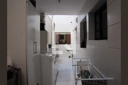 Casa à venda com 200m², 4 quartos e 2 vagasÁrea de Serviço