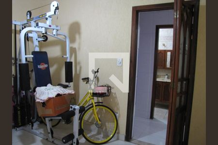 Casa à venda com 200m², 4 quartos e 2 vagasQuarto 4