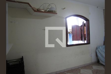 Casa à venda com 200m², 4 quartos e 2 vagasQuarto 2