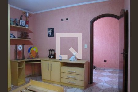 Casa à venda com 200m², 4 quartos e 2 vagasQuarto 1