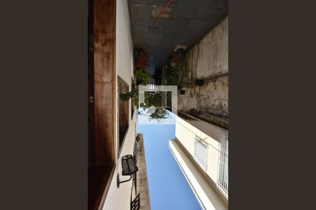 Casa à venda com 265m², 3 quartos e 2 vagasCorredor