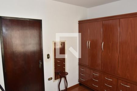 Casa à venda com 265m², 3 quartos e 2 vagasQuarto 2