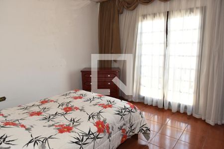 Casa à venda com 265m², 3 quartos e 2 vagasQuarto 1 - Suíte