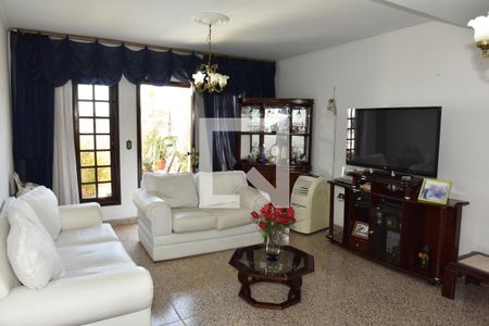 Sala de casa à venda com 3 quartos, 265m² em Campininha, São Paulo