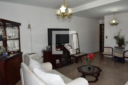 Sala de casa à venda com 3 quartos, 265m² em Campininha, São Paulo