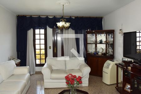 Sala de casa à venda com 3 quartos, 265m² em Campininha, São Paulo