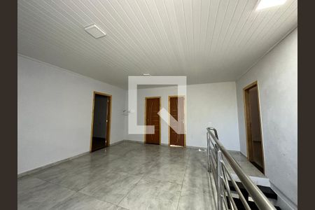 Sala 2 de casa à venda com 3 quartos, 300m² em Vicentina, São Leopoldo
