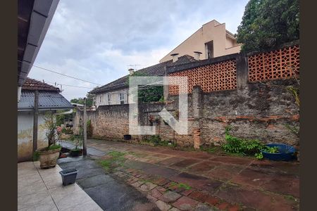 Casa à venda com 90m², 3 quartos e 2 vagasQuintal
