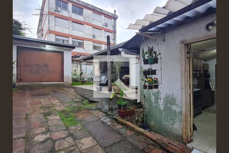 Casa à venda com 90m², 3 quartos e 2 vagasQuintal