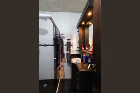 Casa à venda com 142m², 3 quartos e 2 vagasBanheiro