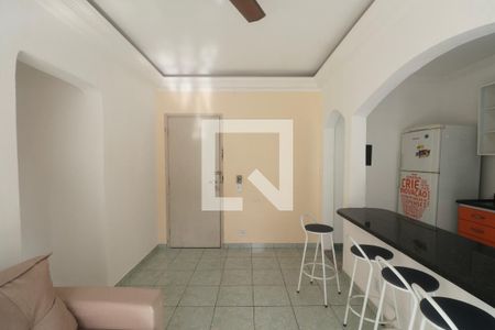 Sala de apartamento para alugar com 1 quarto, 55m² em Jardim Tres Marias, Guarujá