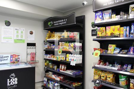 Apartamento para alugar com 86m², 2 quartos e 2 vagasMercado