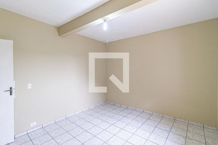 Quarto de casa para alugar com 1 quarto, 70m² em Vila Dirce, Carapicuíba