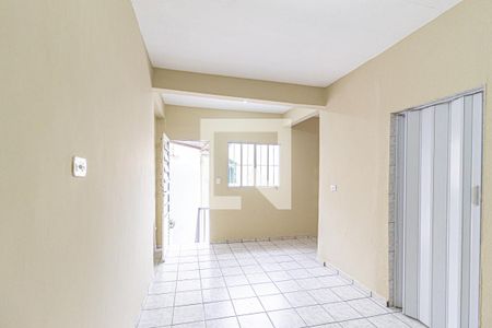 Sala de casa para alugar com 1 quarto, 70m² em Vila Dirce, Carapicuíba