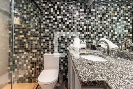 Apartamento para alugar com 90m², 1 quarto e 2 vagasMezanino - Banheiro